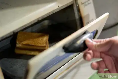 Image intitulée Make a "Grilled" Cheese Sandwich in a Toaster Oven Step 8